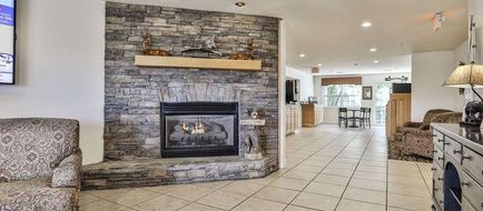 Best Western Mountain View Inn Lobby