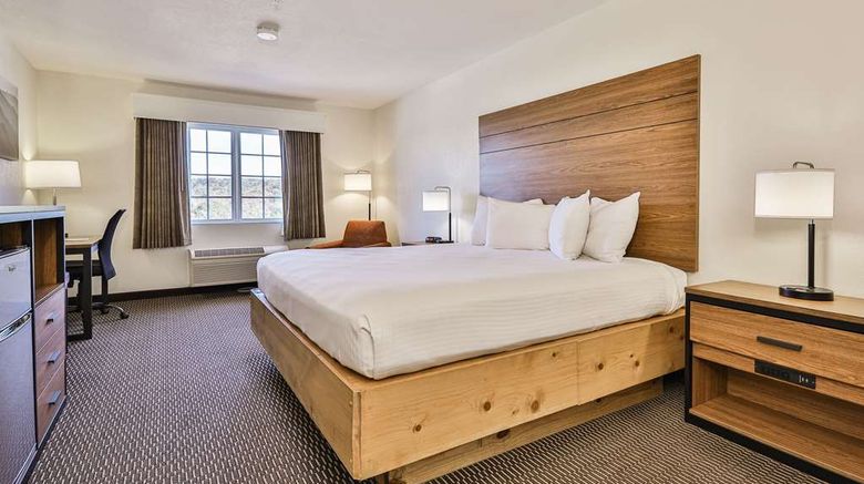 <b>Best Western Mountain View Inn Room</b>. Images powered by <a href="https://iceportal.shijigroup.com/" title="IcePortal" target="_blank">IcePortal</a>.
