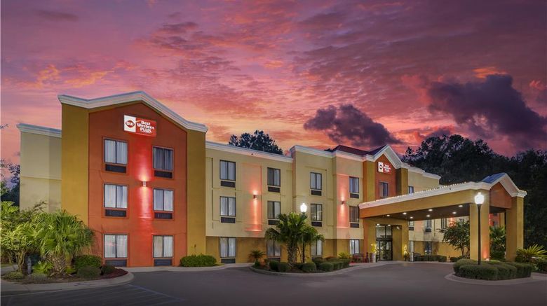 Best Western Plus Richmond Hill Inn Exterior. Images powered by <a href="https://iceportal.shijigroup.com" target="_blank" rel="noopener">Ice Portal</a>.