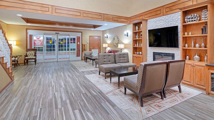 Best Western Plus Bradbury Inn & Suites Lobby