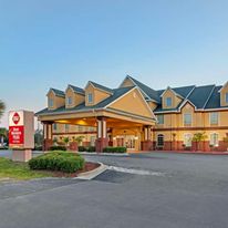 Best Western Plus Bradbury Inn & Suites