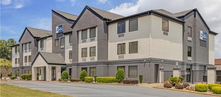 Best Western Commerce Inn Exterior