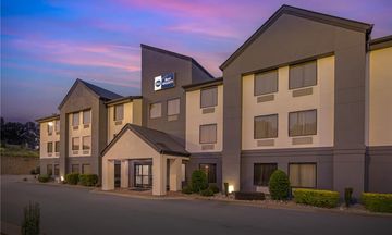 Best Western Commerce Inn
