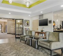 Best Western Commerce Inn Lobby