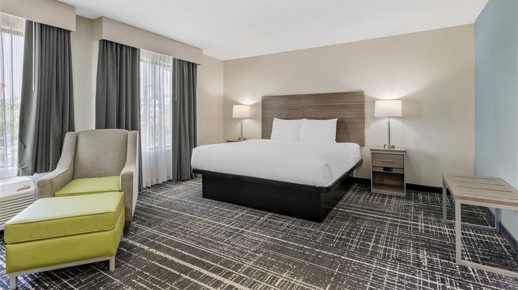 Best Western Commerce Inn Suite
