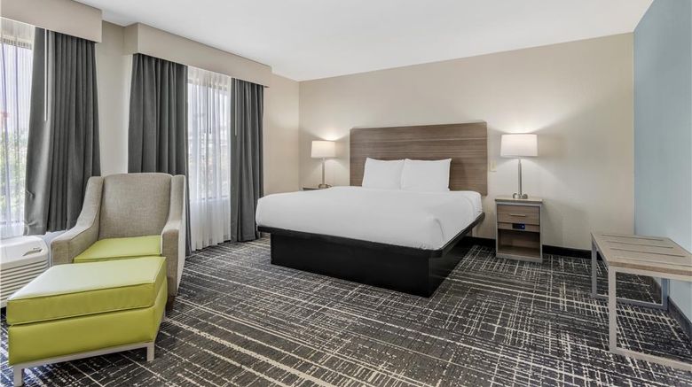 <b>Best Western Commerce Inn Suite</b>. Images powered by <a href="https://iceportal.shijigroup.com/" title="IcePortal" target="_blank">IcePortal</a>.