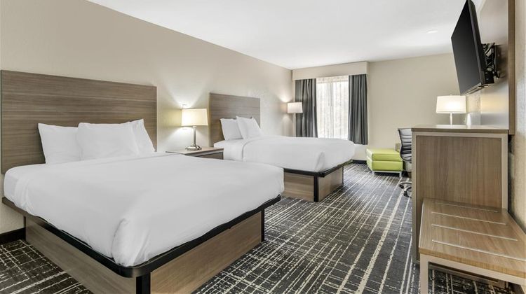 Best Western Commerce Inn Room