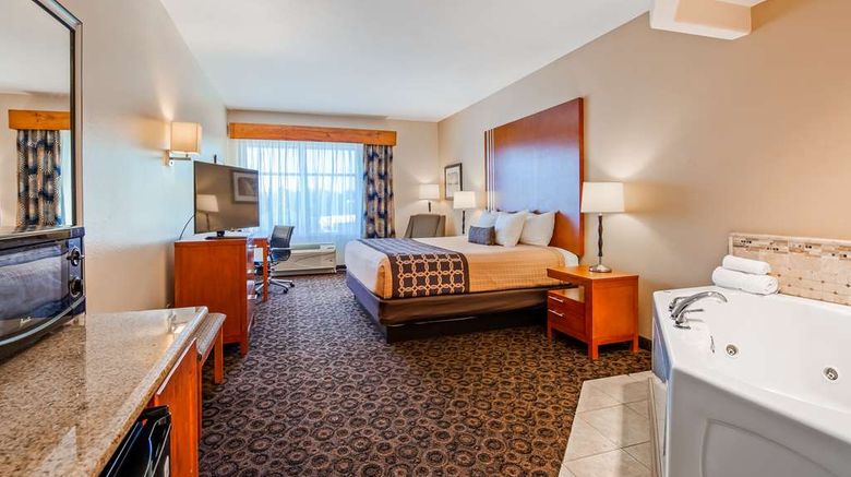 <b>Best Western Plus Rose City Conf Ctr Inn Suite</b>. Images powered by <a href="https://iceportal.shijigroup.com/" title="IcePortal" target="_blank">IcePortal</a>.