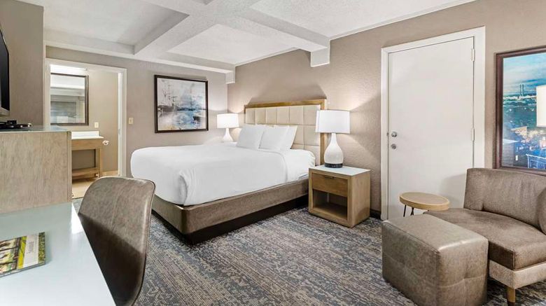 <b>Best Western Savannah Historic District Room</b>. Images powered by <a href="https://iceportal.shijigroup.com/" title="IcePortal" target="_blank">IcePortal</a>.