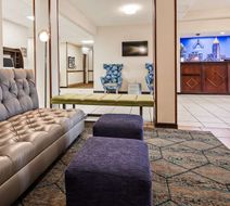 Best Western Hiram Inn & Suites Lobby