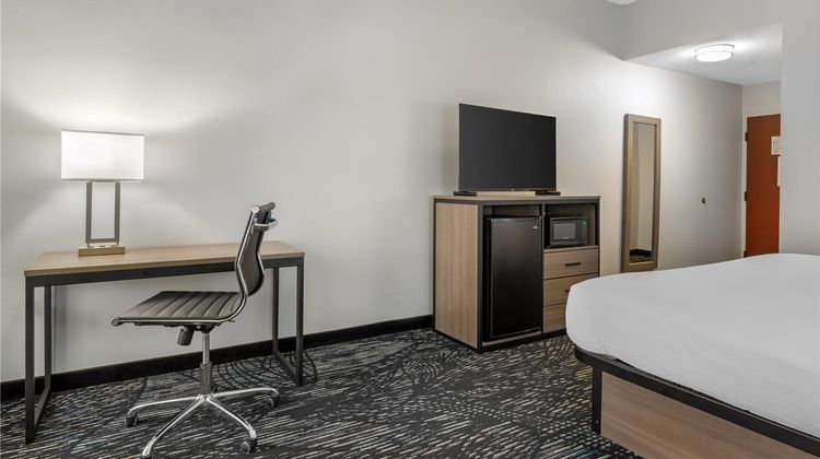 Best Western Hiram Inn & Suites Room
