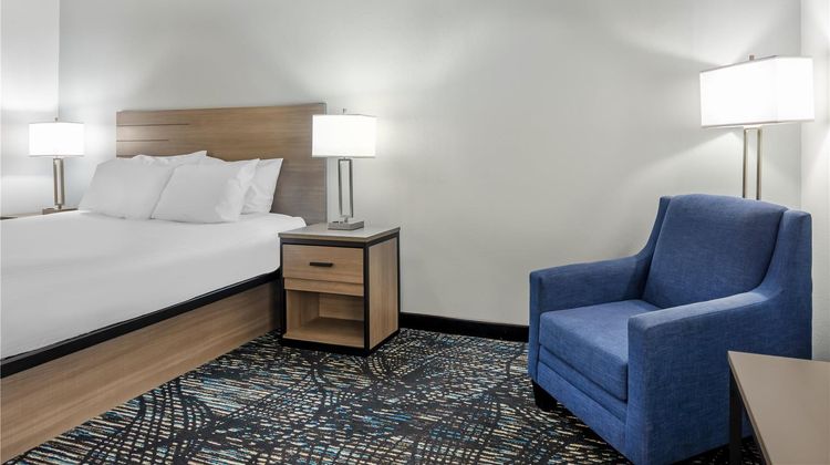 Best Western Hiram Inn & Suites Room