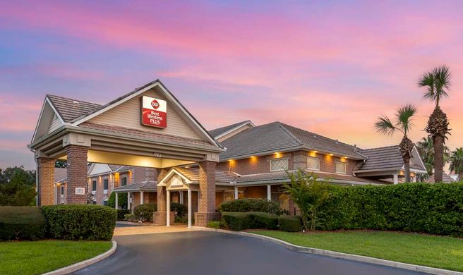 Best Western Plus Kingsland Exterior