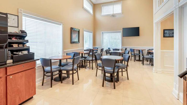 <b>Best Western Plus Kingsland Restaurant</b>. Images powered by <a href="https://iceportal.shijigroup.com/" title="IcePortal" target="_blank">IcePortal</a>.