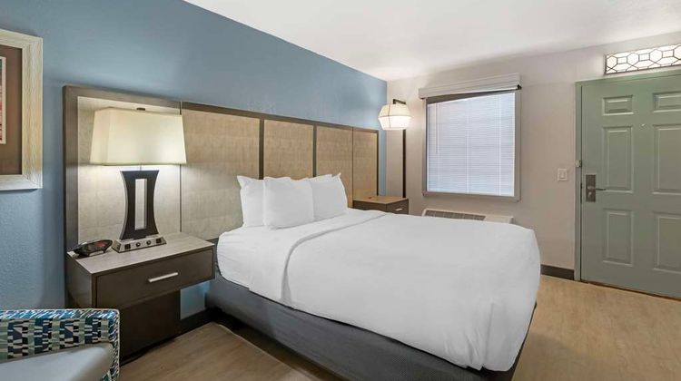 Best Western Plus St. Simons Room