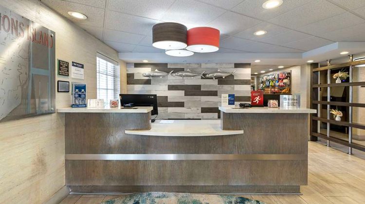 Best Western Plus St. Simons Lobby