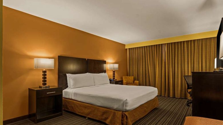 <b>Best Western The Plaza Hotel Honolulu Room</b>. Images powered by <a href="https://iceportal.shijigroup.com/" title="IcePortal" target="_blank">IcePortal</a>.