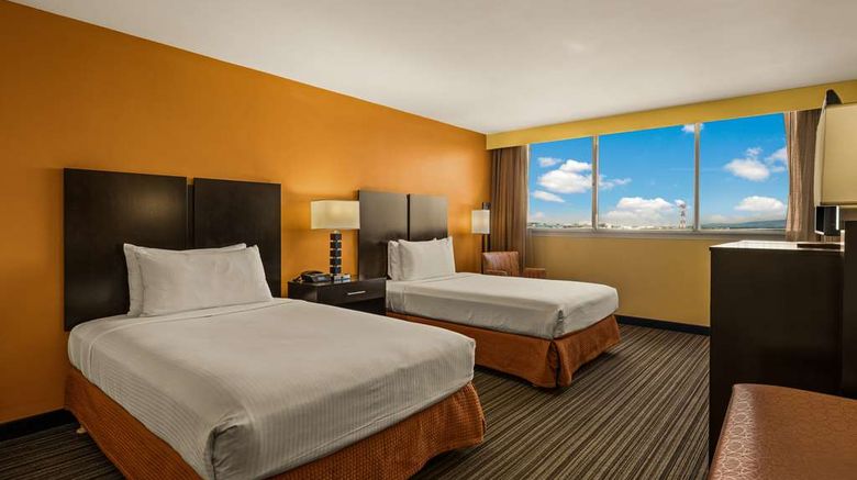 <b>Best Western The Plaza Hotel Honolulu Room</b>. Images powered by <a href="https://iceportal.shijigroup.com/" title="IcePortal" target="_blank">IcePortal</a>.