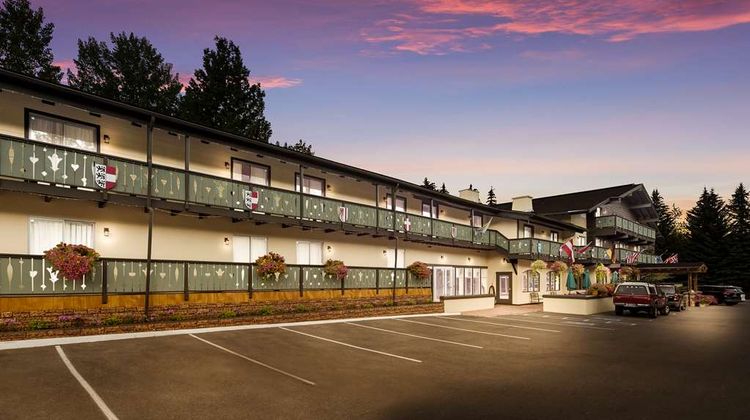 Best Western Tyrolean Lodge Exterior
