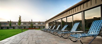 Best Western Plus University Inn Exterior