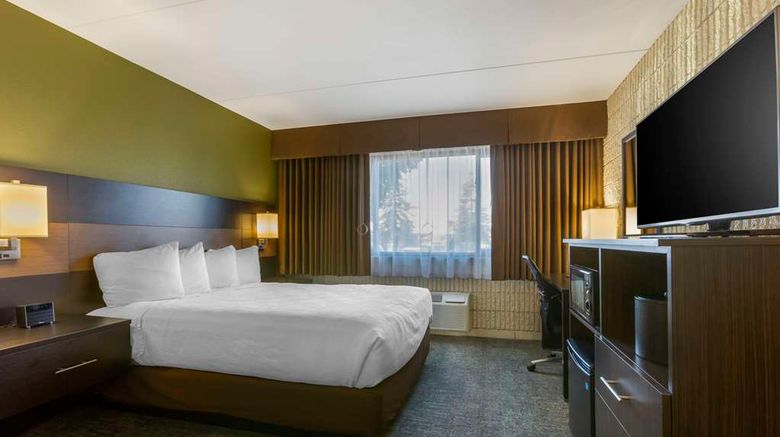 <b>Best Western Plus University Inn Room</b>. Images powered by <a href="https://iceportal.shijigroup.com/" title="IcePortal" target="_blank">IcePortal</a>.
