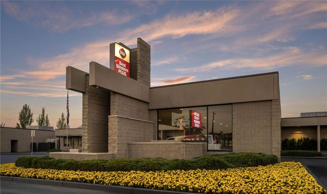 Best Western Plus University Inn Exterior
