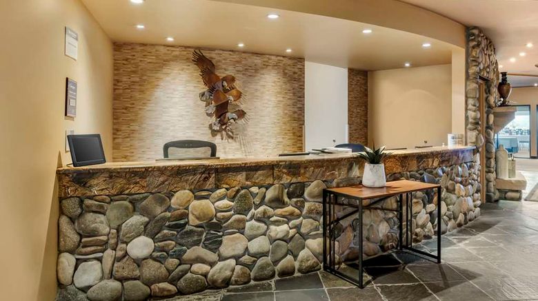 <b>Best Western Plus Kootenai River Casino Lobby</b>. Images powered by <a href="https://iceportal.shijigroup.com/" title="IcePortal" target="_blank">IcePortal</a>.