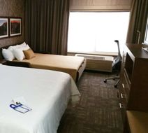 Best Western Plus CottonTree Inn Room
