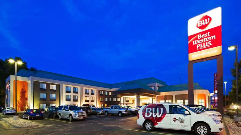 <b>Best Western Plus CottonTree Inn Exterior</b>. Images powered by <a href="https://iceportal.shijigroup.com/" title="IcePortal" target="_blank">IcePortal</a>.