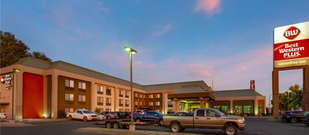 Best Western Plus CottonTree Inn Exterior
