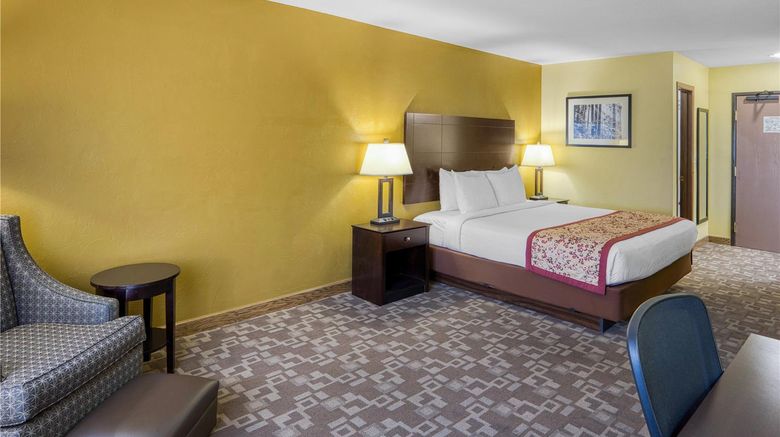 <b>Best Western Blackfoot Inn Room</b>. Images powered by <a href="https://iceportal.shijigroup.com/" title="IcePortal" target="_blank">IcePortal</a>.