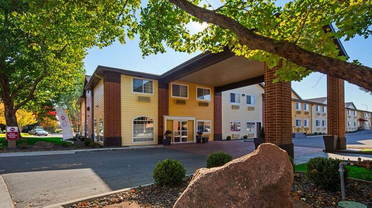 Best Western Plus Meridian Exterior