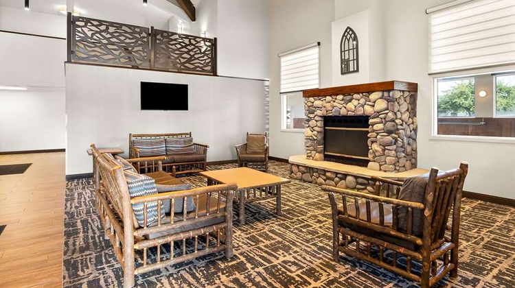 Best Western Sawtooth Inn & Suites Lobby