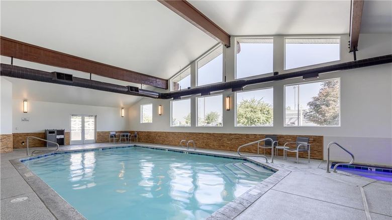 <b>Best Western Sawtooth Inn & Suites Pool</b>. Images powered by <a href="https://iceportal.shijigroup.com/" title="IcePortal" target="_blank">IcePortal</a>.