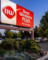 Best Western Plus Caldwell Inn & Suites