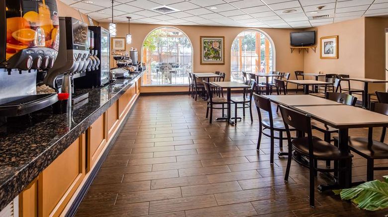 <b>Best Western Plus Caldwell Inn & Suites Restaurant</b>. Images powered by <a href="https://iceportal.shijigroup.com/" title="IcePortal" target="_blank">IcePortal</a>.