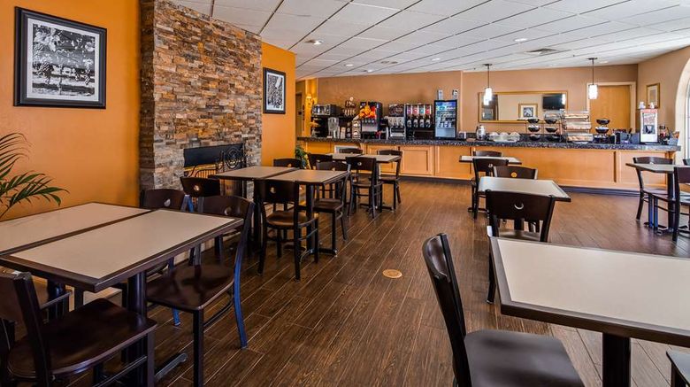 <b>Best Western Plus Caldwell Inn & Suites Restaurant</b>. Images powered by <a href="https://iceportal.shijigroup.com/" title="IcePortal" target="_blank">IcePortal</a>.