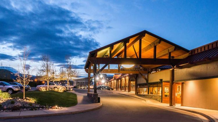 Best Western Edgewater Resort Exterior