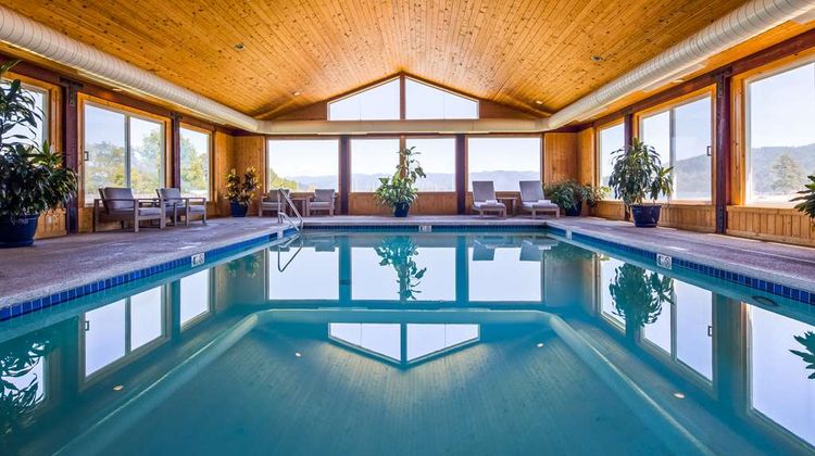 Best Western Edgewater Resort Pool