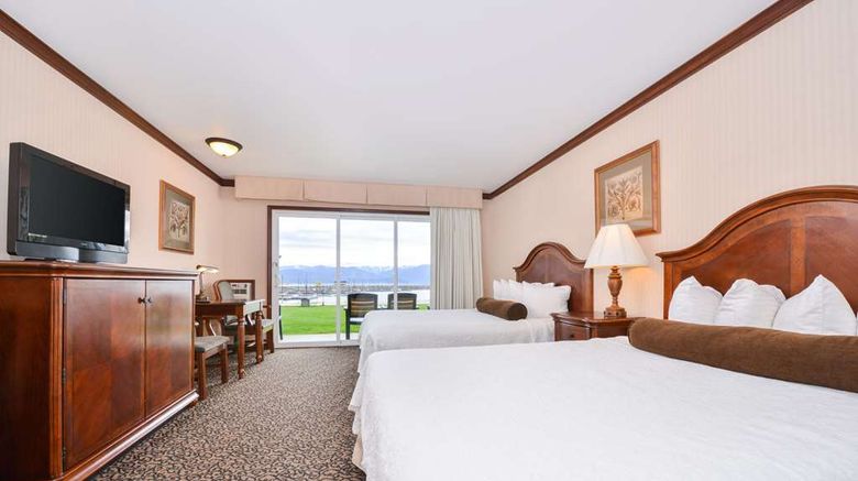 <b>Best Western Edgewater Resort Room</b>. Images powered by <a href="https://iceportal.shijigroup.com/" title="IcePortal" target="_blank">IcePortal</a>.