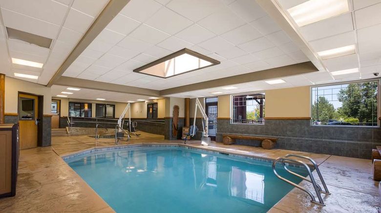 <b>Best Western Northwest Lodge Pool</b>. Images powered by <a href="https://iceportal.shijigroup.com/" title="IcePortal" target="_blank">IcePortal</a>.