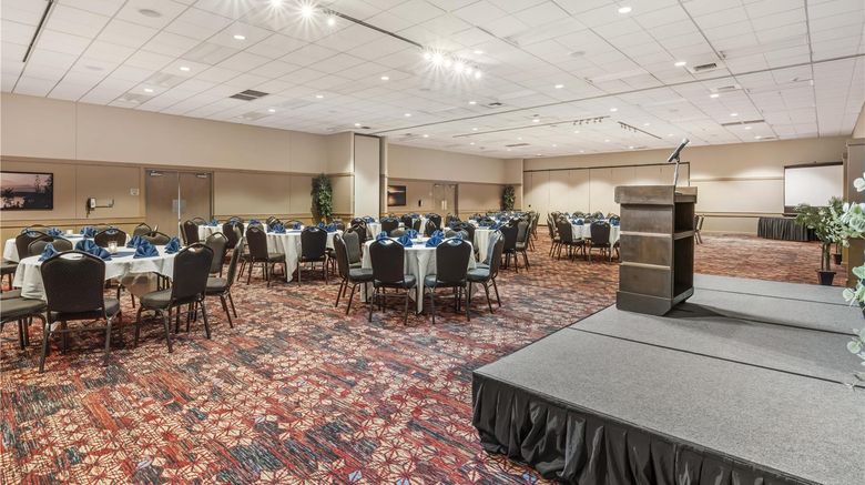 <b>Best Western Plus Coeur d'Alene Inn Ballroom</b>. Images powered by <a href="https://iceportal.shijigroup.com/" title="IcePortal" target="_blank">IcePortal</a>.