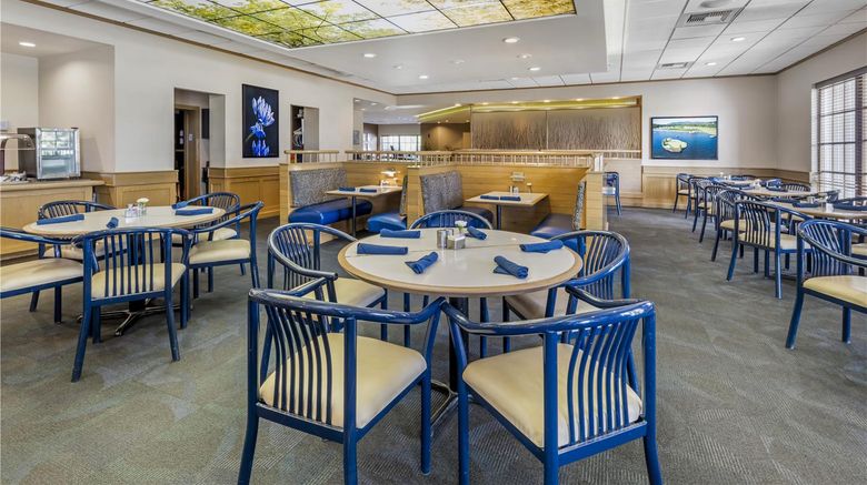 <b>Best Western Plus Coeur d'Alene Inn Restaurant</b>. Images powered by <a href="https://iceportal.shijigroup.com/" title="IcePortal" target="_blank">IcePortal</a>.