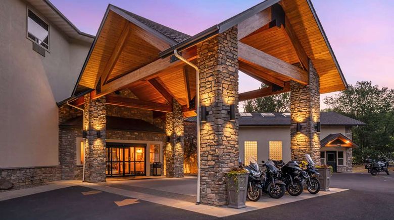 Best Western Lodge at Rivers Edge Exterior. Images powered by <a href="https://iceportal.shijigroup.com" target="_blank" rel="noopener">Ice Portal</a>.