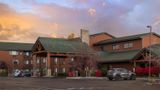 Best Western Plus McCall Lodge & Suites Exterior