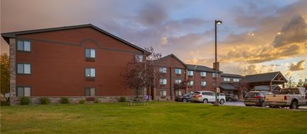 Best Western Plus McCall Lodge & Suites Exterior