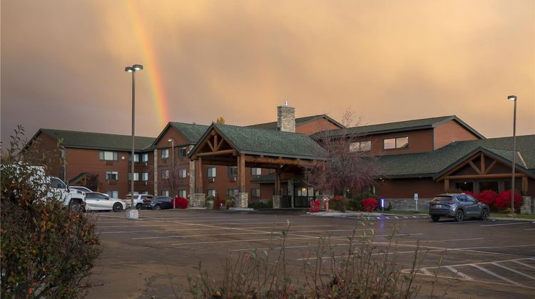 Best Western Plus McCall Lodge & Suites Exterior