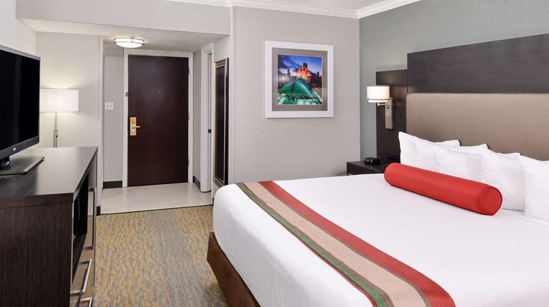 <b>Best Western at O'Hare Room</b>. Images powered by <a href="https://iceportal.shijigroup.com/" title="IcePortal" target="_blank">IcePortal</a>.