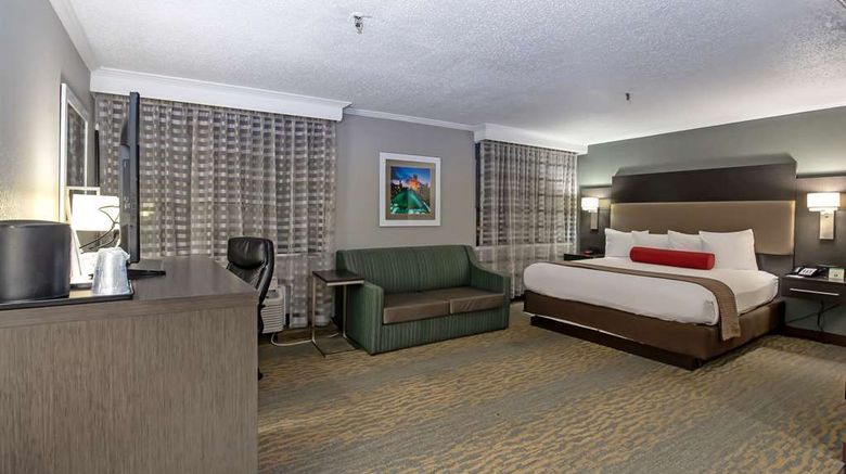 <b>Best Western at O'Hare Room</b>. Images powered by <a href="https://iceportal.shijigroup.com/" title="IcePortal" target="_blank">IcePortal</a>.