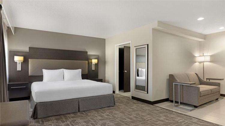Best Western at O'Hare Suite
